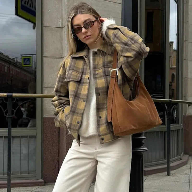 Veste Carreaux Femme Isla – Authentique & Tendance