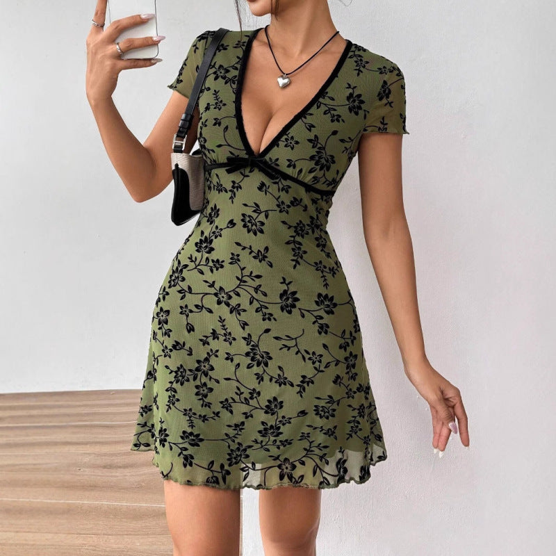 Robe A-Ligne Brodée Fleurs Contraste