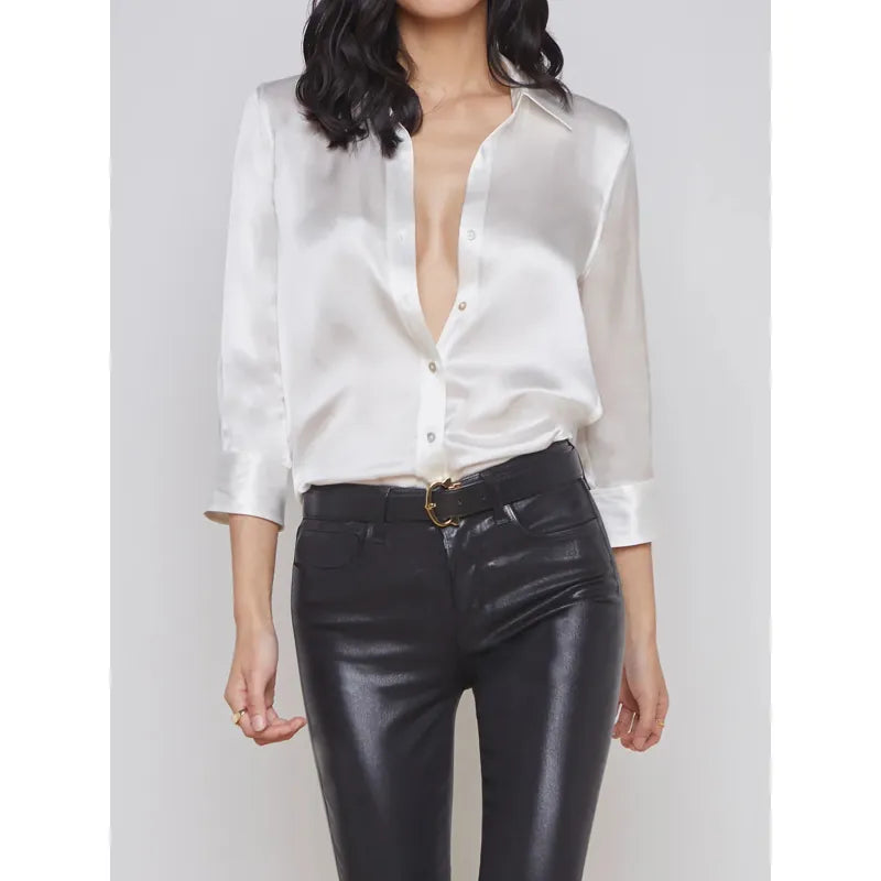 Chemise Satinée Pâle Élégante