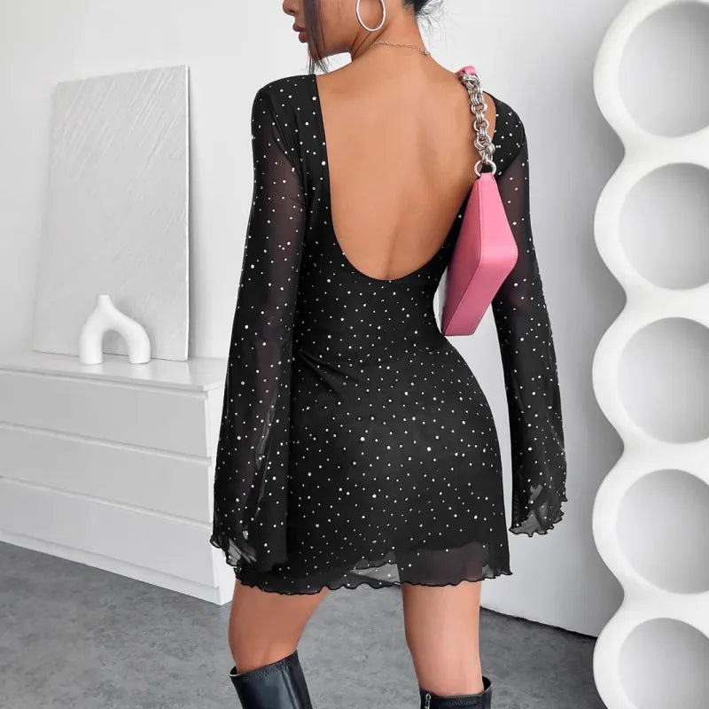 Robe Noire à Sequins & Dos Nu