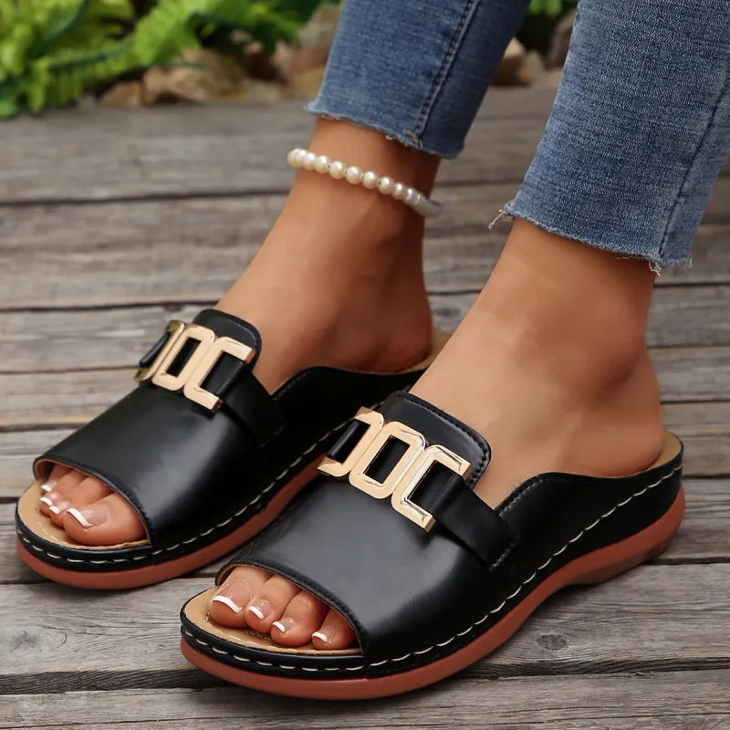 Mules Lysa Élégantes à Boucle Dorée – Confort & Chic Assuré