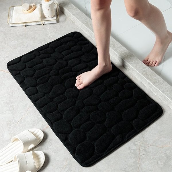 Embossed Cobblestone Bath Rug
