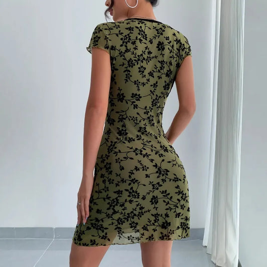 Robe A-Ligne Brodée Fleurs Contraste