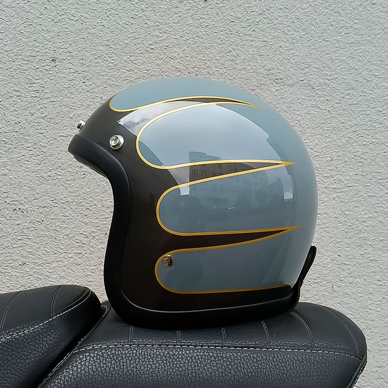 Rivelo | Low-Profile Vintage Motorcycle Helmet