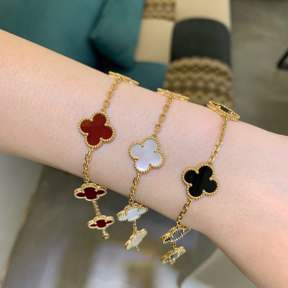 Meadowlark Clover Bracelet