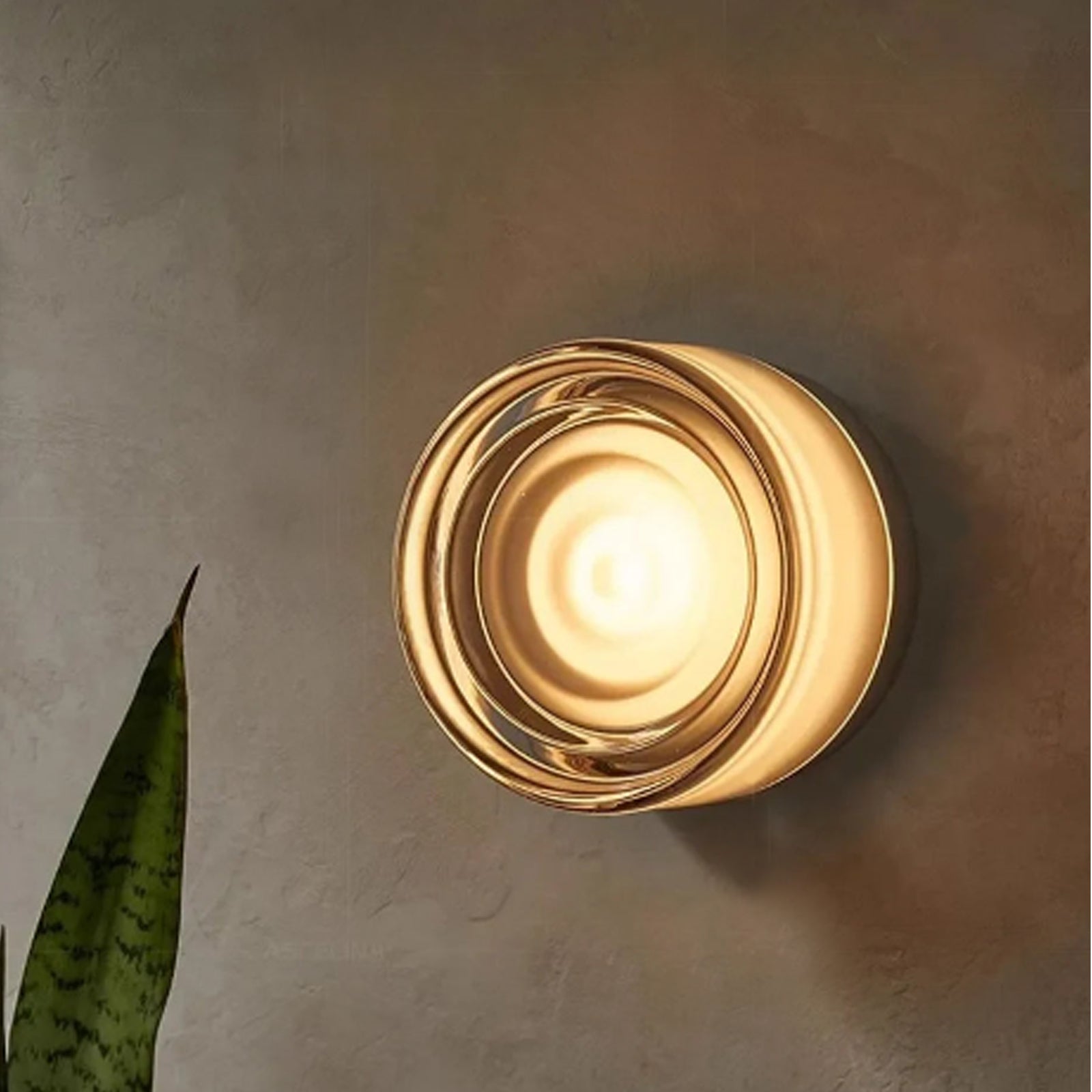 Averin | Glass Wall Sconce Lamp