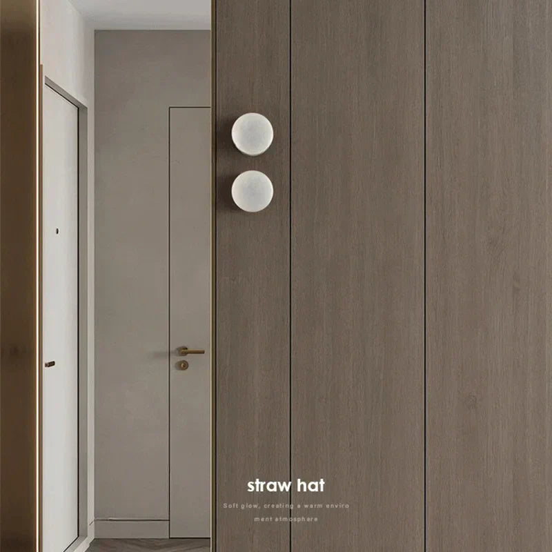 Contemporary Round LED Wall Sconce with Natural Marble Finish, Elegant Indoor Lighting for Living Room and Bedroom