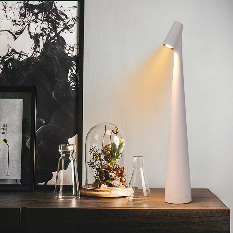 Nordic Minimalist Wireless LED Table Lamp for Reading and Dining