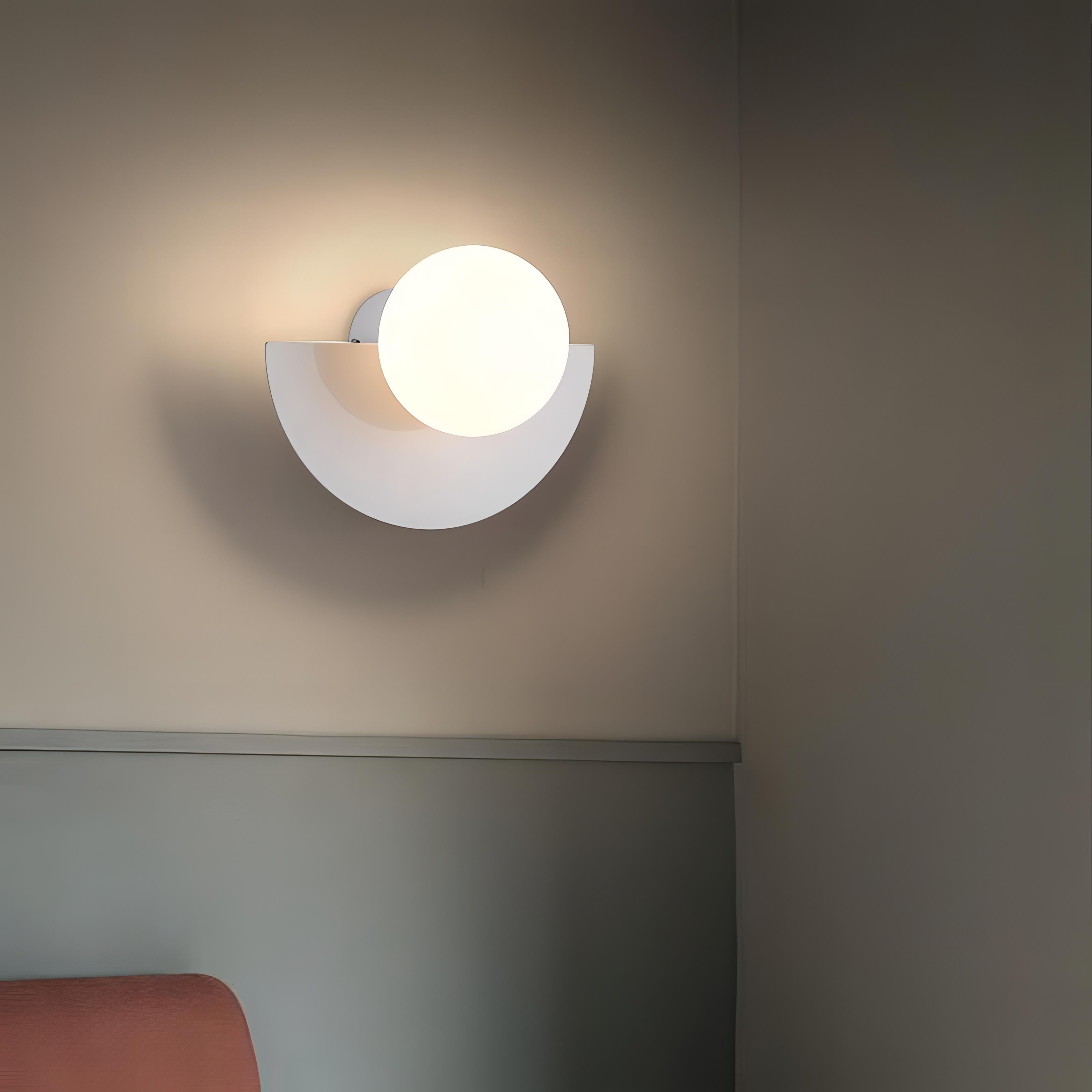 Lumari | Alpine Semi-Circular Wall Lamp