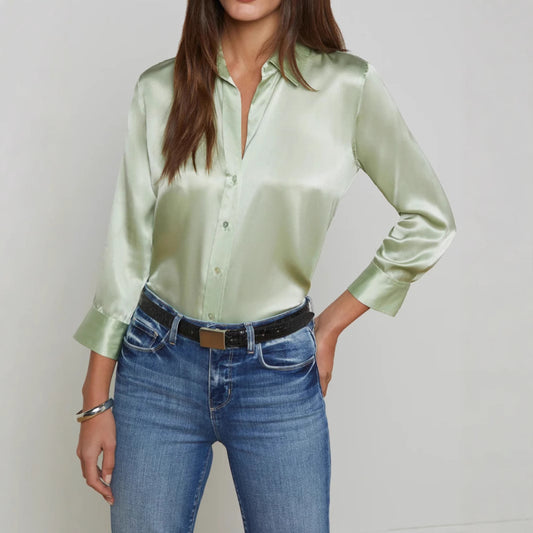 Chemise Satinée Pâle Élégante