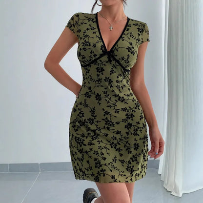 Robe A-Ligne Brodée Fleurs Contraste