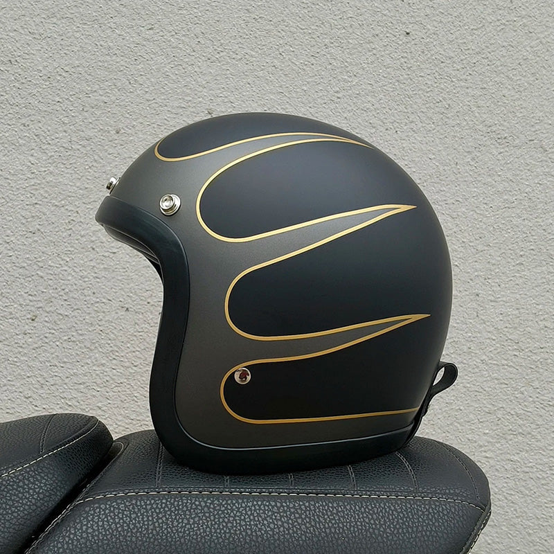 Rivelo | Low-Profile Vintage Motorcycle Helmet